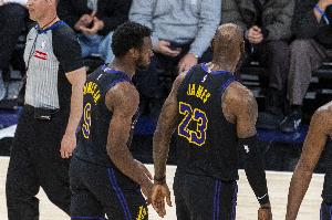 28884