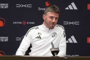 81982