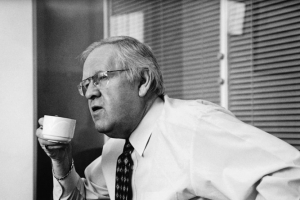 871671