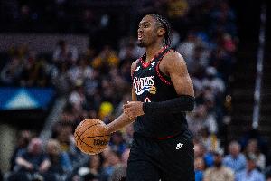 马克西：首战糟糕的进攻影响了退守 但今晚我们没有重蹈覆辙