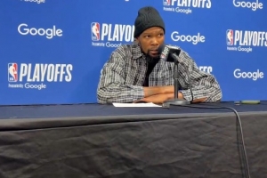 【完整版】KD：无论我在哪里接球都会被包夹 今天对我来说很糟糕