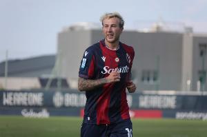 博洛尼亚官方：贝纳德斯基右髂肌出现损伤，预计恢复期为两到三周