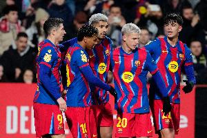 TA：巴萨需要引进顶级后卫来增强球队实力，若买巴斯托尼费用不菲