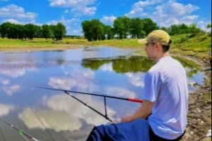 贾明儒：我的目标不是每天过得快乐 是能平静地和自己的情绪共处