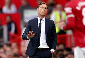 伯恩利主帅：为俱乐部、为所有球员感到惋惜，这是我最真实的心情