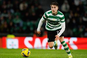 太阳报：阿森纳夏窗有意签右后卫，关注弗雷斯内达、利夫拉门托等