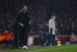 签久了切尔西联赛五连败一球不进，主帅罗塞尼尔合同还有6年