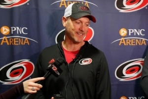 萧华维护开拓者新老板：买球队就花45亿 说他抠门简直不可思议