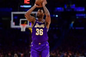 八村塁：斯玛特带动我们整支队伍 他就是那个定下比赛基调的人