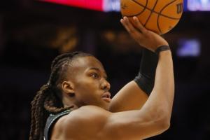 道苏姆谈打无球：爱德华兹和兰德尔都会被包夹 我就及时阅读防守