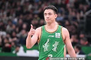 赵继伟激战高诗岩！山东落位第8辽宁位列第9 季后赛首轮相遇