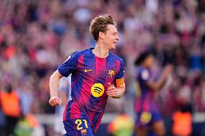 德容：我能负责任地说，亚马尔训练态度端正、作息规律、恪守本分