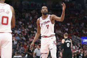 燃尽了！带伤复出的杜兰特半场7中6超高效轰20分 杀神风采依旧