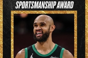 官方：凯尔特人后卫德里克·怀特获得本赛季体育道德风尚奖