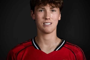 曼联小将阿默尔：我能从一线队学到东西 B费有时会对我们开玩笑