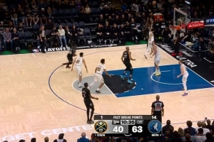 根本停不下来！爱德华兹内线两连击 分差已经拉大到27分！