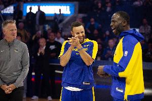 队记：薪资不是科尔的首要考虑因素 勇士阵容不变下季进前十都难