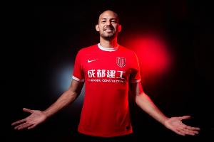 费利佩：下半场我们战术执行很到位，特别感谢席尔瓦的精准助攻