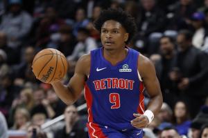 主帅谈奥萨尔出场时间：需要持球手解放CC 也深知奥萨尔的重要性