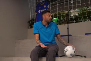 遭吕迪格膝击！里科：难道我还要因为他没踢死我，而向他道歉吗？