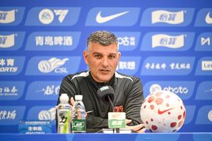 约翰·阿洛伊西：队员这份坚韧值得肯定，费利佩替补登场效果明显