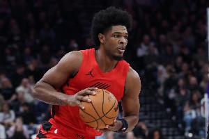 什么时候意识到自己今晚要爆发？亨德森：早上醒来的时候