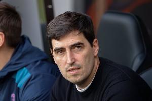 伊劳拉拒谈切尔西传闻：出于对伯恩茅斯的尊重，我只专注现在