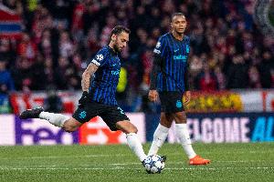 大腿！恰尔汗奥卢国米生涯首次单场参与3球，在国米首次头球破门