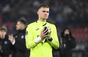 甚至没动手！维尔布鲁根首次全场0扑救却在英超完成零封