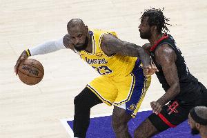 魔术师：今晚G2是湖人必须要赢的一场 因为接下来将转战客场