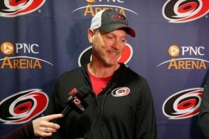 TA：邓顿虽不明说选帅 却私下接触过迈克尔·马龙&锡伯杜&乌杰里