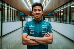 官方：17岁中国车手池振睿加入阿斯顿马丁F1车队车手学院