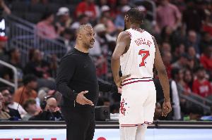 回来当牛马！刚复出的杜兰特是火湖唯一打满首节的人