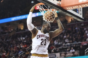 骑士名宿：今年主场的比赛让我想起詹姆斯争冠的那些年