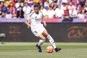 姆巴佩连续4个赛季五大联赛各项赛事进球40+！是法国历史首人