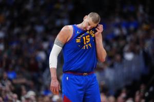 碰到铁板了！掘金常规赛82场命中率没低于40% 今天82投28中仅34%