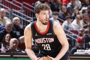 火记：申京背打被包夹会陷入停滞 火箭大多数战术会被遏制