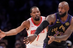 湖人2比0火箭：组织者勒布朗vs组织者杜兰特