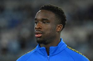 帕尔马中场：曼德拉是母亲的偶像，面对种族主义我只会用微笑作答