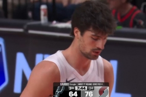 冲劲十足！阿夫迪亚再造杀伤两罚中一 开拓者领先马刺13分