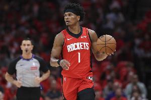 3场仅歇15分钟！系列赛阿门在场火箭净胜7分 反之-27&净效率-79.8