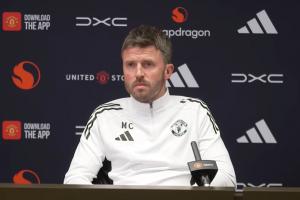 卡里克：德里赫特正在往好的方向康复 晚场比赛太多我也同情球迷