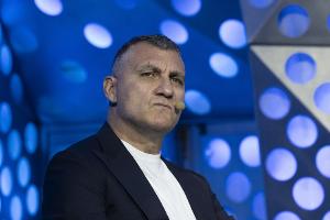 维埃里：恰尔汗奥卢同位置欧洲最强 我是巴斯托尼我已经去巴萨了