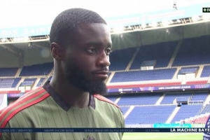 于帕梅卡诺：期待与登贝莱同场竞技，如今他已是金球奖得主