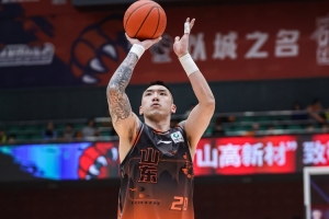 山东今晚对阵辽宁！陶汉林：全力以赴 燃尽自己 干就完了