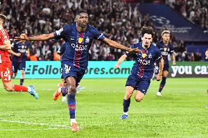 意媒：巴黎和拜仁踢出5-4而米兰和尤文踢0-0，我们在折磨足球