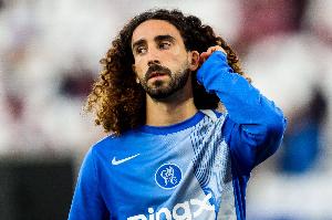 世体：巴萨并未考虑引进库库雷利亚，巴尔德和坎塞洛已足够胜任