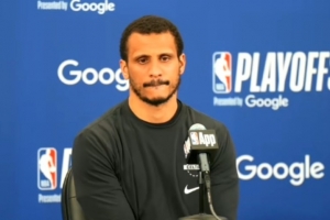 【完整版】马祖拉：未能主场终结很遗憾 我们会回看录像重整旗鼓