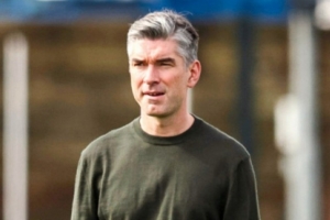 斯基拉：利物浦总监休斯即将加盟新月，双方签约三年