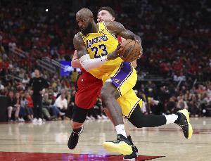 火箭湖人首轮总比分：火箭514-509领先湖人5分 三场输分皆个位数